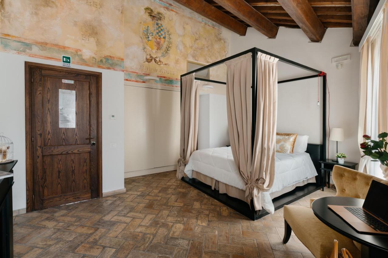 ローマ ルレ ジュリア Bed & Breakfast エクステリア 写真