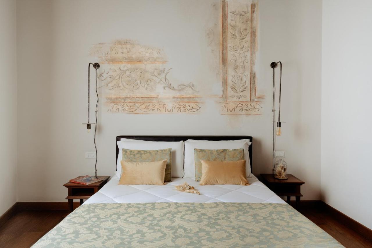 ローマ ルレ ジュリア Bed & Breakfast エクステリア 写真